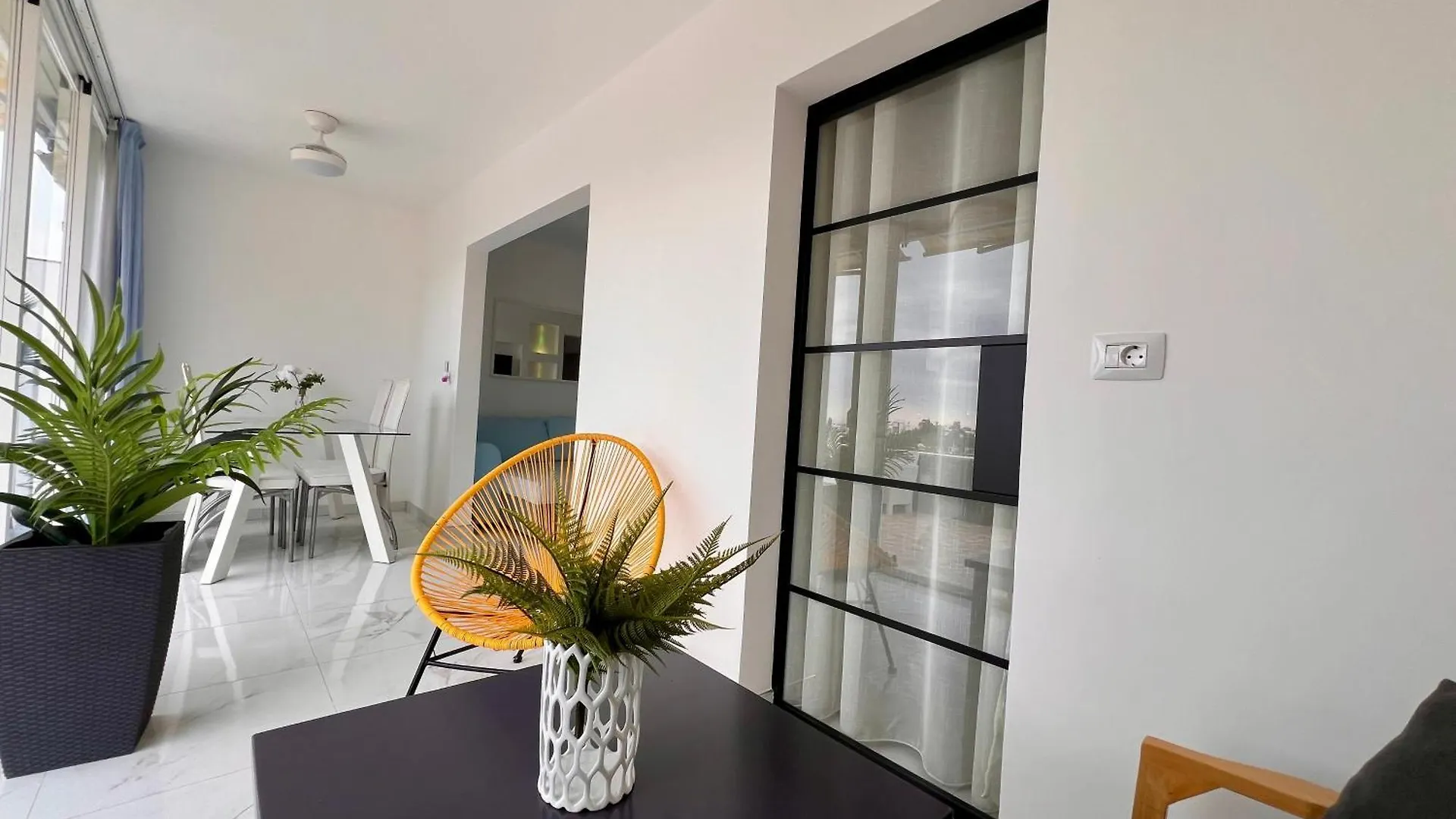 Daire Serene Flat In Central Location Overlooking Siam Park Costa Adeje