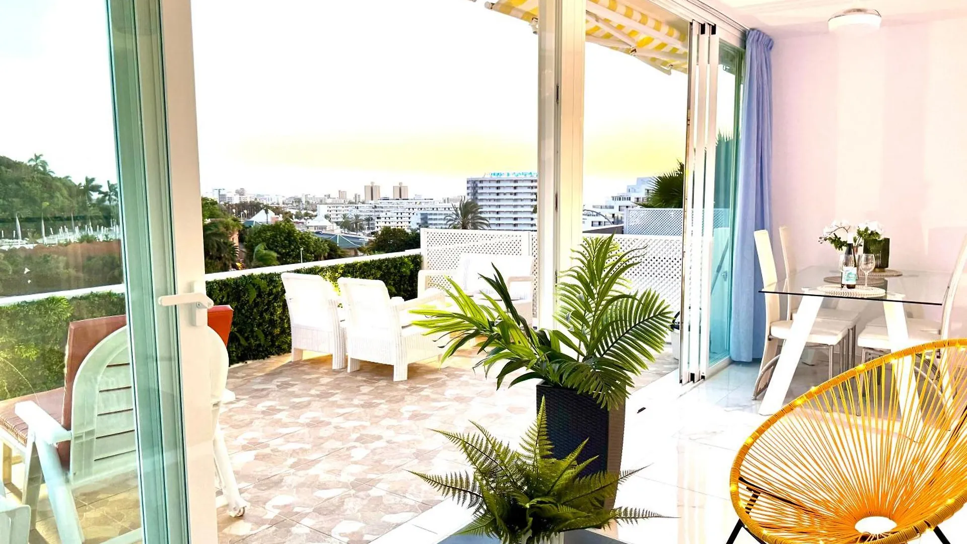 Daire Serene Flat In Central Location Overlooking Siam Park Costa Adeje