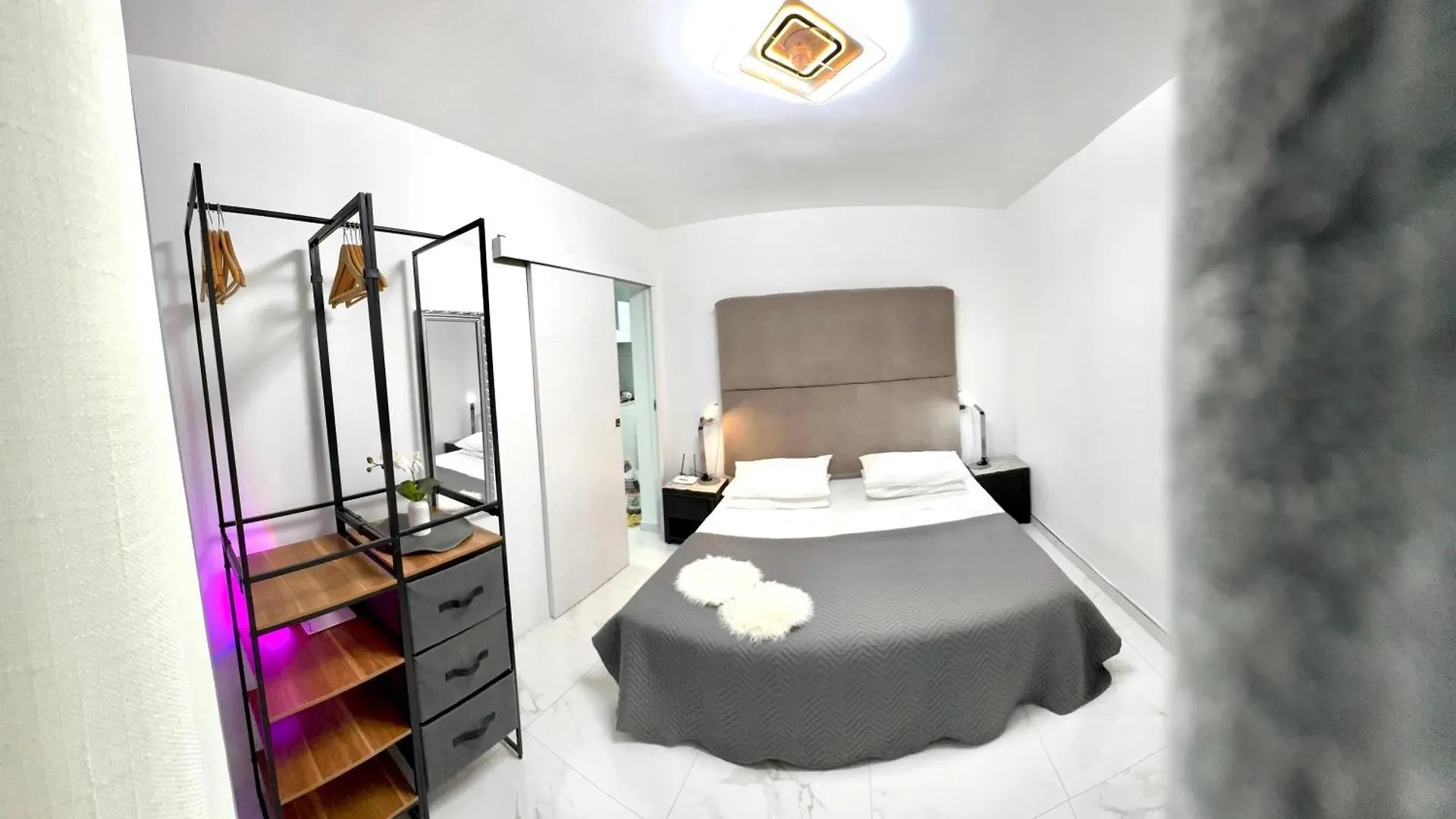 Serene Flat In Central Location Overlooking Siam Park Costa Adeje 0*,